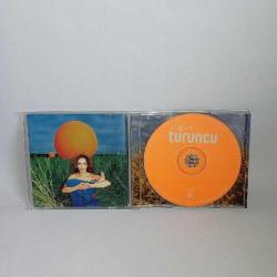 CD Sertab Erener Turuncu Albümü. Orijinal. Sorunsuz çalışıyor.