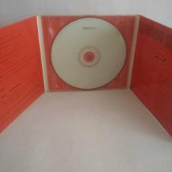 Cd Laço Tayfa - Hicaz Dolap CD Albüm. Orijinal. Sorunsuz çalışıyor.