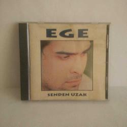 Cd Ege, Senden Uzak Albümü. Kırmızı Bandrol Dönem Baskı Albümü. Orijinal. Sorunsuz çalışıyor.