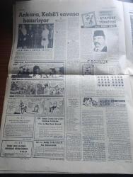 Cumhuriyet Gazetesi - 10 Kasım 1967 - 29 yıl sonra yazan Nadir Nadi Başmakale - ATA'yı anıyoruz - Atatürk'ün önderliğinde kültür devrimi semineri başladı - eski Viranşehir kaymakamı Doğan Gürbüztürk'ün intihar etmediği anlaşıldı - Cumhurbaşkanı Cevdet Sunay'ın Süleyman Demirel'e bay diye hitap etmesi Senato'da tenkite uğradı - Eskişehir ve Diyarbakır'da gençlik Ordu Kıbrıs'a diye bağırdı - Rauf denktaş'ın bugün muhakeme edilmesi muhtemel - dünyanın en büyük füzesi fırlatıldı fotoğraf - boykotçu 2 öğrenci tutuklandı hukuk fakültesi Bir hafta tatil edildi - Toprak ofisinde grev sona erdi - Atatürkçülerin alfabesi yazan İlhan Selçuk - Teodorakis'in plağını sattığı için 4 yıl hapse mahkum edilen dükkan sahibi - Hemingway'ın gözüyle Atatürk Türkiye'si derleyen Mehmet Barlas Yazı Dizisi - Atatürk'ün hastalıkları yazan Naşit Hakkı Uluğ - Ulvi Ural tiyatrosu Aksaray Küçük Operada - Fahir Aksoy'un sergisi fotoğraf - dünya serbest güreş şampiyonası pazar günü başlıyor - Nihat Kabanlı iddialı