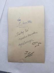 1965 TÜRKİYE GÜZELİ SEVTAP ETİ'NİN ORİJİNAL 2'Lİ FOTOĞRAF SETİ - 18 x 12 cm EBADINDA  - SEVTAP ETİ SATIN ALDIĞI APARTMAN KATINI İNCELERKEN ÇEKİLMİŞ 2 FARKLI FOTOĞRAF