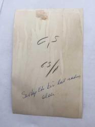 1965 TÜRKİYE GÜZELİ SEVTAP ETİ'NİN ORİJİNAL 2'Lİ FOTOĞRAF SETİ - 18 x 12 cm EBADINDA  - SEVTAP ETİ SATIN ALDIĞI APARTMAN KATINI İNCELERKEN ÇEKİLMİŞ 2 FARKLI FOTOĞRAF