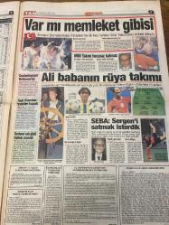 TAN GAZETESİ DOĞUM GÜNÜ HEDİYESİ - 21 HAZİRAN 1996 - TAM TAKIM 8 SAYFADIR -Harika Avcı-Bülent Ersoy-Birol Gürkan-Nur Çağla-Salih Güney-Sibel Gökçe-Neslihan Sezer-Muazzez Ersoy-Levent Kırca-Ebru Gündeş-Seda Sayan-Şebnem Yüce-Temel Karaman-Fadime Aydın-Leyla Sevil-Ayşe San-Arzu Atakan-Aslı Han-Hüseyin Atış-Tülay Korkmaz-Melis Erkoç-Figen Yücel-Sevgin Koçyiğit-Tanya Demir-Nükhet Duru-Sibel Can-Muzaffer Ersoy-Emrah-Tanju Çolak-Sibel Egemen-Hülya Avşar-Sertaç Levent-Hakan Peker-Ezgi Asuhan-Şenes Erzik-Süleyman Seba-Parrth Term-Hüseyin Kalpar-Ali Baba-Hatice Aslan-Necmi Uçar-Mahmut Aslan-Cemal Özkan-Nihat Dönmez-Erkan Can-Hamit Turkoğlu-Hakkı Atakan-Hayri Dönmez-Gaziantepspor-Yeşil Timsahlar-Dardanelspor-Fatih Çekirdek-Esnafı perişan ettiler-Herkese prezervatif veriyoruz-Harika Avcı artık utanmıyor-Bülent Abla helal sana-Nur Çağla Salih’i kuzu kapama yaptı-Sibel iki erkeği birden seviyor-Ufaklığı kestirmenin tam zamanı-Nesli parayı çuvalla getirdi-Seda Sayan’ın eski kocası Şebnem’i kaptı-Tem
