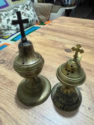 OSMANLI DÖNEMİ RUM İŞİ HAÇLI BUHURDANLIK OSMANI DÖNEMİ SÜLEYMANİYE İŞİ HIRİSTİYAN RUM HAÇLI PİRİNÇ BUHURDANLIK YÜKSEKLİK:19,5 CM O DEÖNEMİ İZLERİ DURUYOR MAKEDONYA ÜSKÜPTEN ALINDI