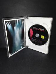 Dvd Michael Jackson LIVE in bucharest the dangerous tour. Orijina. Avrupa baskı. Disk 10 üzerinden 9.5 iyi durumda koleksiyonluk