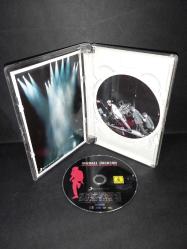 Dvd Michael Jackson LIVE in bucharest the dangerous tour. Orijina. Avrupa baskı. Disk 10 üzerinden 9.5 iyi durumda koleksiyonluk