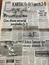 TAN GAZETESİ DOĞUM GÜNÜ HEDİYESİ - 19 MAYIS 1986 - TAM TAKIM 8 SAYFADIR -Turgut Özal-Tunçelli Fındık Dede-Nurettin Soydan-Mehtap-Maria-Nevin-Çapkın Akgül-Bülent Ecevit-Rahşan Ecevit-Ajda Pekkan-Nihat Erim-Nurettin Akçakaya-Bülent Gürkan-Tuncel Fikri Kadir Artiz Ferit-Nejat Alp-Sibel Can-Mazide-Gönül Hanım-Seher Şeniz-Hakkı Yalçın-Asım Ünlü-Kemal Türk-Fikret Fikri Ünal-Hülya Aşan-Erşan Öner Gökhan-Alex Walf-Rebecca Ann Anahorn-Serbülent Sultan-Ümran ve Baki Çallıoğlu-Günseli Noyan-Altdirek-Mehtap’ın yüzünden-Ramazan diye böyle kapandılar-Sadullah’a çok kızıyorum-Münih aşk hattı-Gün gençlerin-Gerçek demokrasi için anayasa değişmelidir-Bayram müjdesi-İsrafın böylesine de insaf-Artiz Ferit’in figüranları-Kartal Es-Es’i geçti-Cim Bom averaj peşinde-F.Bahçe Samsun’dan rövanşı alamadı-Kocanızla gerdek gecesi tanışmayın-Kendimi elletmem-Yavrular iyi para ediyor