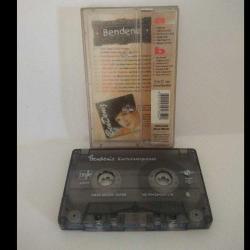 Kaset Bendeniz, Kurtulamıyorum Albümü
