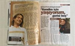 HAFTALIK HABER DERGİSİ - SAYI:35 - 11–17 ARALIK 2003 - 96 SAYFA - HEDİYE FİLM: EFSANEVİ ZENCİ LİDER MALCOLM X'İN HAYATI - İKİNCİ DERGİNİZ MAXİ'Yİ UNUTMAYIN - MALCOLM X - ARMAĞAN ÇAĞLAYAN HALKA MEKTUP YAZDI - HİZBULLAH 2004'TE ÜNLÜ İSİMLERE SUİKAST DÜZENLEYECEK - KADIN MİLİTAN HAZIR BEKLİYOR - TÜRKİYE'DE TESTİSLİ 35 BİN KADIN VAR - TÜRK SİNEMASININ EN EROTİK 10 SAHNESİ - ORHAN PAMUK HAKKINDA 20 ŞEHİR EFSANESİ - FERİDUN DÜZAĞAÇ - EMIN ÇÖLAŞAN - SHANNON ELIZABETH - AYŞE ARMAN - MEHMET GÜRELİ - YELİZ ÇALIŞKAN - CEYHUN YILMAZ - CENGİZ ÖZDEMİR - CAN KOZANOĞLU - ÖZGÜR VİCİ - ONUR YILDIRIM - ILKNUR ERKOÇAK - HAKAN TURPCU - EGE GÖRGÜN - OZAN ÖZHAN - NUR TOPRAKOĞLU - ALİ KEMAL ERDEM - MELTEM FIRAT - BOZKURT IŞIKLAR - SERKAN KARAMAN - SELİN MANÇER - YASEMİN ÖZÇELİK - DERAN ÖZER - DEVRİM SEVİMAY - DENİZ ÜNALDI - EMEL LAKŞE - UĞUR UÇAR - EMRAH BULUT - FUNDA ELİF KOCABAŞ - OYA PAKER - KUTLUKHAN PERKER - ALİ KESGİN - GÖKHAN YILMAZ - DİNÇER DİNÇ - OLCAY UZEL - DR. ADİL ÖZKOL - ARDA USKAN - EVRİM ÖZELB