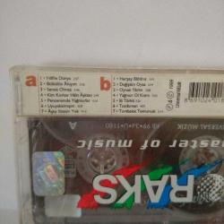 Kaset Grup Gündoğarken, 1999 Albümü, Ambalajında