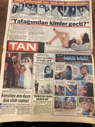TAN GAZETESİ DOĞUM GÜNÜ HEDİYESİ - 28 OCAK 1986 - 4 SAYFADIR -Neriman-Perihan Savaş-İbrahim Tatlıses-Osman Uluk-Menşure Uçar-Kemal Özçeper-Kader Karık-Hayri Şahin-Mustafa Sayan-Hamd Özbay-Halil Çelikoğlu-Kadir Horoz-Cüneyt Sarıvazlar-Celal Özsarı-Martha Mason-Richard Dreyfuss-Abdullah Turhan-Serpil Çakmaklı-Osman Hattat-Kadir İnanır-İbrahim Tatlıses-Orhan Ayynoğlu-Tarık Akan-Lokman Kondakçı-Zahide Başer-Muzaffer Sönmez-Ali Musa Güneş-Hakan Kalkavan-Sabahattin Polat-Mehmet Toprak-Ömer Muz Bir küfe odun için kendini satacaktı-Çıplaklar parayı götürdü-İbrahim kızımı fahişeliğe itiyor-Yaşlı çapkın sert kayaya çarptı-Beni yalan makinesine bağlayın-Elveda Sevgilim-Yarışma İstanbul’da büyük final bu gece-Yatağımdan kimler geçti-Komşulara ayıp oluyor diye nikâh yaptılar-Kocamı çok sevdiğim için kendimi sattım-Çalmazsam canım sıkılıyor abi Azat Mektubu-Seni İstedim-Gözümden Düştün-Sen Nesin Dünya-Saklı Korkmaz-Haşretin Bende Kalsın-Vakit Geçmiş Olacak-Ne Diyeceğim-Artık Kızlar-Dertle Doluyuz-Ya