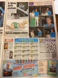 TAN GAZETESİ DOĞUM GÜNÜ HEDİYESİ - 31 TEMMUZ 1989 - 4 SAYFADIR -Yasemin Belen-Erdal İnönü-Yavuz Demirel-Ayhan Duman-Alman Sabrina-Rumen Moça-Gönül Yazar-Hüseyin Emre-İbrahim Tatlı-Kıvanç Tali-Ahmet Akbulut-Şadi Günör-Nakiya Tanrıkulu-Öfkeli Koca-Mustafa Kandıralı-Aladddin Savaş-Vedat Kaptan-Neris-Nefis-Alpay-Hilmi Bey-Aylincik-Kyle-Alex-Değer Ercüment Bulut-PKK şoförü kurbanlarını ölüm tuzağına götürdü-Beş kişiyi taksisine aldı ve kurşunlattı-Erdal İnönü’yü ağustosun ilk haftası sarsacak-Beni sen katil ettin kadın-Sahneye de bu tanga mayo ile çıkacağım-Alman Sabrina beni mesleğimden kopardı-Rumen Moça nefes kesiyor-Gönül’den Gönüllere-İbi uğruna ağaçta uyuyakaldı-Tatil için bedavaya çalışıyor-Yıldızların Esrarı-Yalnız tatilciler-Almanlar en çılgın tatilci-Zamlar kimin umurunda-Sigara ve içki tüketimi bir yılda 2 misli arttı-Gülhane’de güç gösterisi-Bileğine güvenen herkes yarıştı-Kandralı klarnetiyle tatilde-Dostluklar ilerliyor-Hırsızlar evine girdi eşyasını göçmenlere bağışladı-Manke