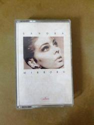 SANDRA MIRRORS - KASET