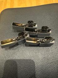 ORJİNAL ZİPPO ÇAKMAKLAR 4’ü de Çalışır durumda SERİLERİ ALTTA  YAZIYOR  L 04 -D 08 - H VII- K VIII