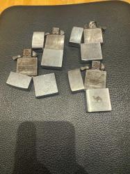 ORJİNAL ZİPPO ÇAKMAKLAR 4’ü de Çalışır durumda SERİLERİ ALTTA  YAZIYOR  L 04 -D 08 - H VII- K VIII