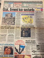 TAN GAZETESİ DOĞUM GÜNÜ HEDİYESİ - 4 ŞUBAT 1993 - TAM TAKIM 6 SAYFADIR. GAZETE 56x38 EBATINDADIR -Jürgen-Eva-Şerife-Melek Görgün-Özlem Sumay-Naim Süleymanoğlu-Okan-Rada-Cemal Bülbül-Meryem Kayn-İbrahim Tatlıses-Celal Doğan-Özlem Şahin-Ayşen Saner-Esin Arman-Hülya Koçyiğit-Haldun Dormen-Yasemin Evcim-Şoray Uzun-Hakan Şoray-Sema Yüce-Dilek Pamiryan-Vahap Pamiryan-Vahap Morgül-Selahattin Bayram-İkraz Bayram-Funda Keskin-Sibel Barış-Hayriye Nisa-Gönül Demir-Murat Yüksel-Ahmet Ayyıldız-Gülnaz Erman-Kaya Yelkenli-Keyfe bak-Gavat kocasını kesti-Ölmedim yaşıyorum-Özlem’in kısmeti açıldı-Yüzyılın en iyi kaldırıcısı-Okan’a vuruldu eşini unuttu-Meryem 15 yıl hapsi az buldu-Dilek yediği dayakla kaldı-Kendi pişirip kendi yiyecek-Esin sevgilin seni sevsin-Sevişirim mazeretim var-Parasızlık cinselliği etkiliyor-Boşanmayan karısını kurşuna dizdi-Dünyanın fıstıklarını tanıyın-Rakıyı çok seviyoruz-Temel’in burnu çok büyüdü-Karikatür Temel-Çizer imzasız