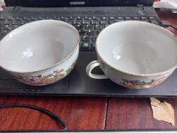 Vintage 1970 ler Kütahya Porselen damgalı işlemeli  2 adet fincan