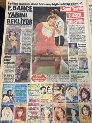 TAN GAZETESİ DOĞUM GÜNÜ HEDİYESİ - 16 EKİM 1993 - TAM TAKIM 12 SAYFADIR -Ramazan Özlü-Tem Polat-Tansu Çiller-Rıza Akçalı-Naciye Hakkıoğlu-Rıza Ayhan-Jean Yule-Liani-Pervin Tekgül-Nezihan Sazer-Ohan Tuncer-Fatih Abadiah-Ejder Hoca-Halis Arı-Hatice Abla Feyyaz-Güven Kurtar-Saffet-Medyum Memiş-Nil Ünal-İpek Pınar-Şehri Dilovan-Demet Akalın-Yasemin Özge-Richard Powell-Hülya Avşar-Enis Ay Yıldız-Naomi Watts-Cicako-Kıra Knightley-Burt Reynolds-Junior Spiering-Müslüm Gürses-Hülya Avşar-Seyyal Taner-Lale Mansur-Fikret Kuşkan Antalya’da frengi paniği-Çevre Bakanı kendi çevresini güzelleştirdi-Bu kaçıncı pot-Tansu Çiller Ankara’yı yakıp yıktı-Yunanistan artık Liani’den sorulur-Meğer Türkiye’de erkek dilediği kadar evlenirmiş-Maltepe evlendirme dairesi-İstanbul Pendik evlendirme dairesi-Kadıköy evlendirme dairesi-Burası da Üsküdar-Dikilmiş Rahibe-F.Bahçe yarını bekliyor-A.Sami Yen’de yüksek tansiyon-Azgın leydi sevişmek için hapishaneyi deldi-Eli maşalı ana kaplan kesildi-Hülya Avşar ne yapmak is