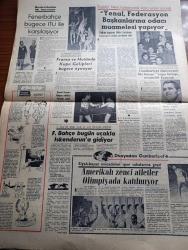 Cumhuriyet Gazetesi - 25 Kasım 1967 - Cevdet Sunay Kıbrıs'a müdahale kararımızı bütün ülkelere bildirdi - Amerika yine hatırlattı NATO'ya ait silah ve teçhizat kullanılamaz - Makarios gerekirse savaşırız dedi - Bir Türk köyüne iki defa ateş açıldı - Kıbrıs'ın isteğiyle güvenlik Konseyi acele toplanıyor - İsmet İnönü hükümetin bilgi vermesini istedi - kıbrıs'taki Amerikalılar gidiyor - jetlerimiz Dün Kıbrıs üzerinde 1 saat uçtu - camilerde Kıbrıs ve savaş konusunda vaiz verildi - Milli Türk Talebe Birliğinden bir grup Yunan sınırına gitti - Uzunköprü Edirne tren seferleri kaldırıldı - İstanbul Belediyesi şehir tiyatroları Tepebaşı tiyatrosunda krallar da ölür ve dayan bahriyeli piyesleri - daha da bekliyoruz yazan İlhan Selçuk - İlya Erenburg'un hatıraları Çeviren Hasan Ali Ediz Yazı Dizisi - İstanbul Ankara Radyosu Programı - ümitsiz Aşk başrollerde Elizabeth Taylor Ve Richard Burton Şişli kent sinemasında - basketbolda ilk heyecan Fenerbahçe bu gece İTÜ ile karşılaşıyor - Cemal Kamacı