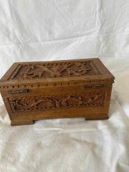 Ahşap Sandık Dekoratif Ahşap Ceviz Oyma Anahtarlı