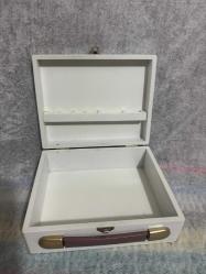 Doğal Ahşap Eğitici İlk Yardım Çantası içi boş araçta veya evde değerlendirilebilecek çanta 25x20 cm