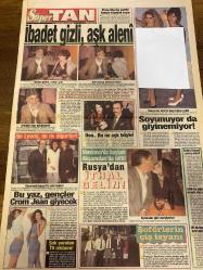 TAN GAZETESİ DOĞUM GÜNÜ HEDİYESİ - 23 NİSAN 1994 - TAM TAKIM 6 SAYFADIR -Nona-Gülben Ergen-Yıldo-Nilüfer-Çiğdem Ayazoğlu-Lami Çıtak-Leyla Somer-Songül Soyman-Asu­han-Kayahan-Perran Kutman-Semra Türel-Bülent Orhon­say-Nathalie-Serhat Gökmen-Hülya Mutlu-Yunus Türköz-Da­um-Saftig-Saffet-Özaydın-Aykut-Boliç-Pingel-Hayrettin-Murat Burhan-Hakan Burhan-Emine Burhan-Bülent Orhonsay-Kumrular Na­taşalara ağır darbe-Hüngür hüngür ağladı-Nona kocasını uyutup aşk yaparken basıldı-On balkon da arka balkon da çok tehlikeli-Sesim de fiziğim de güzel-Yatırıyor batırıyor-Yıldo espri yaptı Nil zatürre oldu-Krize meydan okudular-Ekranda çocuk bayramı-Bu kadroya nazar değdi-Çıplak türkücü olarak tanınmak istemiyorum-Songül Soyman kaportayı düzeltti piyasaya çıktı-Cesedinin yerini gösterdi-Fenerbahçe yenilmez armada-Daum Saftig karşı karşıya-Cift vuruş-Fenerbahçe başkanvekili kesin konuştu-Cim Bom’da Kubilay sendromu-Ganyan parasını yiyemediler-Fantezi aşkı renklendirir-İbadet gizli aşk aleni-Rusya’dan itha