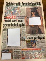 TAN GAZETESİ DOĞUM GÜNÜ HEDİYESİ - 20 ŞUBAT 1994 - TAM TAKIM 12 SAYFADIR -Tayyip Erdoğan-Yufka Yürekli Yankeecik-Bill Clinton-Necmettin Erbakan-Cüneyt BOL-Derya San-Şükran Ağan-Nilüfer BAYRI-Ertan Öztan-Nazan Şoray-Kadir İnanır-Şükrü Kızılot-Asuman Tuğberk-Fehim Boluğur-Muhsin Kıvrıkkırık-Sami Kart-Savaş Yıldırım-Vedat Danacı-Feyyaz Uçar-Madida-Sami Kart-Vahap Beyaz-Erdogan Karcı-Hamza Işın-Tansu Çiller-Nuri Alan-Sinan CAN-Kenan AYDIN-Adam dövmüş-Hayali sanığı-Aklanamadı-Clinton-TebMehMet-Kadayfın altı kızardı-Ateşle barut yanyana-Toplu kadın kaçakçıları yakalandı-Ben Tayyip’ten daha namusluyum-Yumuşak sesler korosu-Otobüsler arttı fortçular bozuldu-Kızlık zarı olan şişme bebek geldi-Lezzo gardiyan-Rambo’nun ikizleri-Brezilya’da karnaval faciası-Bağdat Caddesi’ne yeni hizmet-Mahmut Bey bir koltuğa tam 11 karpuz sığdırdı-Kartal hızla yükseliyor-Feyyaz yine yazdı-İzmir’de Can pazarı-Fener’de gizli yemin-Terör bütçeyi delik deşik etti-Amerika’dan AIDS’i Türk genci ithal etti-Türk düşmanlı