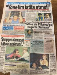 TAN GAZETESİ DOĞUM GÜNÜ HEDİYESİ - 16 MAYIS 1991 - 4 SAYFADIR -Mehmet-Süreyya Hanım-Kemal Özugür-Zafer Çalduğlu-Süleyman Yılmaz-Güner Demirci-Melek Eski-Serpil Boylu-Aytekin-Rıdvan Dilmen-Metin Aşık-Mustafa-Demir Atmaca-Erdal Akşit-Gordon Milne-Burhan Aytekin-Yılmaz Özgür-Ece Atmaca-Evren-Sinay Sinyor-Ayşe Güler  Memurun dramı-Özal jet gibi-Namus cinayeti-Kültürel farklılık yüzünden boşandılar-Kantarin topu-Çocuk oyuncacı değil-Bayan bankerin tahliye sevinci-Cep ekonomisi-Zarar ettirilen kârlı dev mağaza-Kutsal gece-Sözde seks ilahları-Mutfakta bir adam vardı-Yönetim istifa etmeli-Şampiyon olamazsak futbolu bırakmam-Tofaş Kolej-Mehmet’in oynaması şüpheli-Aman Mustafa dikkat  Karikatür: Tıp-Varsa olay çizmek kolay-Çizen: Or