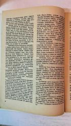 ANA KÜLTÜR SANAT, ŞİİR DERGİSİ - EYLÜL 1991 SAYI: 185  KEMAL TURHAN – MEHMET RASİM MUTLU – YILMAZ AYBAR – MEHMET BEYSEL – ŞERAFETTİN GÜRŞEN – SERVET ÖZKAN – SABAHAT MAYDA YAVUZ – ELA ODYAKMAZ – RIVKA IGUAL – A. NECMETTİN ÇANGA – NEVİN ÜNALIN – OKTAY ZERRİN – HASAN OZAN – TURHAN TAŞAN – CEMAL SAFİ – EMEL SÖNMEZ – NEVİN YAVUZ – SÜLEYMAN VARDAR – LEYLA DİRİKCAN – OSMAN GÖREZ – NEDİM UÇAR – MUAMMER BAYDERE – İDRİS BAYKAL İLDENİZ – NIHAT ÖZYÜKSEL – AYTÜL DİNLER – AYSEL DOĞAN – NEZİH KINIKASLAN – HATİCE SÖYLEMEZ – AYLA YILMAZ – TORNACI ÖMER – AYHAN İLTER – İSMAİL DUMAN – BAHRİYE CANKUR – PAŞA YILDIRIM – DİLEK KILIÇ – SEÇKİN GÜNDÜZ – NERMİN TABAK – ARSLAN BAYIR – AYLIN SIPAHIOĞLU – BELGİN KIROĞLU  DİL YARESİ – KADIN ERKEK EŞİTLİĞİ – KARIŞIK HAVALAR POLİTİKASI – DAM ÜSTÜNDE SAKSAĞAN – YUNUS EMRE BALKAN SEMİNERLERİ – KIRKLIK – OZAN KALEMİ – GÜLMEM MÜMKÜN MÜ? – ÇÖZÜLMEYEN – İSLAM HOŞGÖRÜSÜNDE LAİKLİK  - TAM TAKIM  36 SAYFA