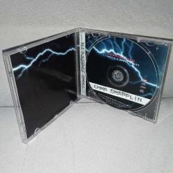 Cd Emma Shapplin, carmine meo albümü. Orijinal. Avrupa baskı. Dinlemeyi etkilemeyen çizikler var. Sorunsuz çalışıyor