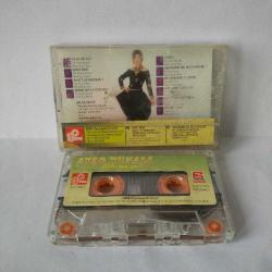 Kaset Ayşe Tunalı, oldu mu ya albümü