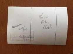 VAKKO'NUN KURUCUSU VİTALİ HAKKO'NUN ORİJİNAL FOTOĞRAFI - 18 x 12 cm EBADINDA - VİTALİ HAKKO'NUN BİR SOHBET SIRASINDA GÜLÜMSERKEN ÇEKİLMİŞ BİR FOTOĞRAFI