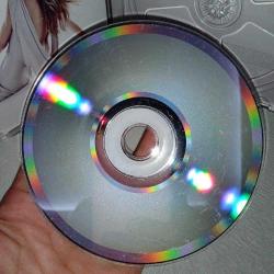Cd Funda Arar Hoşgeldin Albümü. Orijinal. Dinlemeyi etkilemeyen çizikler var. Sorunsuz çalışıyor..