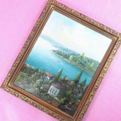 VINTAGE ORJİNAL ÇERÇEVESİNDE BOĞAZİÇİ RUMELİHİSARI TEMALI İMZALI YAĞLIBOYA RESİM