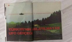 HAFTALIK HABER DERGİSİ - SAYI: 187 - 2-8 KASIM 2006 - 96 SAYFA - SERAY SEVER SARISINLIKTAN SIKILDI - EMRE AYDIN YENİ STAR - TEOMAN’IN YENİ FİLMİ “İSTENMEYEN TÜYLER” - TÜRKİYE’NİN ANLATILMAYAN UFO VAKALARI - KAZAKİSTAN’DA TÜRK İŞÇİLERE SALDIRI - MEDYA HANGİ TAKIMI TUTUYOR - HAKKI DEVRİM - 10 ÜNLÜ İNSANIN ALBÜMÜNDEN ÖZEL ANLAR - AUTOSHOW 2006 DERGİSİ HEDİYE - İSLAM’A GÖRE UFO VAR MI OKAY GÖNENSİN - AYŞENUR ARSLAN - SELAHATTİN DUMAN - SERAY SEVER - EMRE AYDIN - TEOMAN - HAKKI DEVRİM - NURETTİN VEREN - DENİZ ÜNALDI - EMEL LAKŞE - BİLAL ÇETİN - SEDAT SERTOĞLU - ERCAN ARIKLI - SERDAR MUTLU - NÜKET MUTLU - ÖZGÜR YİCİ - ONUR YILDIRIM - YEŞİM ERGİN - HAKAN TURPCU - KUTLU ESENDEMİR - ALİ KEMAL ERDEM - OZAN ÖZHAN - GÖKHAN YILMAZ - GÖKÇE GÜVEN - SELİN ONGUN - TUĞÇE TATARI - HÜSEYİN USTAOĞLU - FERHAT ÜNLÜ - OYA PAKER - SERDAR ŞENGÜLER - HARUN YÜCEL - AHMET GÜNDOĞMUŞ - M. KUTLUKHAN PERKER - DİNÇER DİNÇ - ZAFER ÜÇÜNCÜ - SERKAN KUŞ - EMİRHAN PERKER - ALİ NAZIM ONARAN - DR. ADİL ÖZKOL - ARDA USKAN - YU