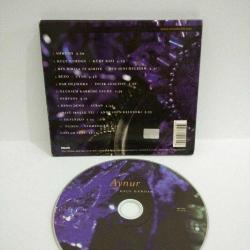 Cd Aynur Doğan Kece Kurdan. Dinlemeyi etkilemeyen çizikler var. Orijinal. Sorunsuz çalışıyor.