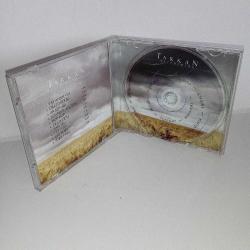 Cd Tarkan, Metamorfoz Albümü. Dinlemeyi etkilemeyen çizikler var. Orijinal. Sorunsuz çalışıyor.