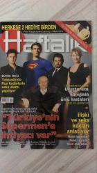 HAFTALIK HABER DERGİSİ – SAYI: 172 – 21–27 TEMMUZ 2006 – 96 SAYFA – GAY DERVİŞLERİN TARİHTEKİ BÜYÜK ÖYKÜSÜ – YASSIADA’DA RUS TURİSTLERLE İLGİLİ İDDİALAR – “TÜRKİYE’NİN SÜPERMEN’E İHTİYACI VAR” YAZILARI – ÜNLÜLERDEN SÜPERMEN YORUMLARI – UYUŞTURUCU KLİNİĞİNİN ÜNLÜ HASTALARI – İLİŞKİ VE SEKS KOÇLARINDAN AŞK VE ÖPÜŞME TEKNİKLERİ – SUİKAST MAĞDURU AYDINLARIN EŞLERİYLE RÖPORTAJ: ŞENGÜL HABLEMİTOĞLU VE NİLÜFER KIŞLALI – MUSTAFA SANDAL’IN “DOSTLUK ELÇİSİ” NATALIA – MUHAMMED SALİH’LE SÜRGÜNDE MUHALEFET – YATAK ODASINDA ÜÇÜNCÜ GÖZ: ÇİFT TERAPİSİNDE RADİKAL YÖNTEMLER – TEHLİKEDEKİ HAYVAN TÜRLERİ VE İNSAN ETKİSİ – SUFİLİKTE EŞCİNSELLİK TARTIŞMASI: İBRAHİM DEDE’NİN İTİRAFLARI – ORTADOĞU’DA YENİ GERGİNLİK – MENDERES’TEN BUGÜNE YASSIADA’NIN DÖNÜŞÜMÜ – SİYASET – YAŞAM – KÜLTÜR – TELEVİZYON – RÖPORTAJ – SPOR – EKONOMİ – MÜZİK – SİNEMA – KİTAP – ASTROLOJİ – MODA – BULMACA – YAŞAM DESTEK ÜNİTESİ – YÜKSEK İRTİFA – ANKARA SARRAFI – FEŞİN Tİ Vİ – FAL – SELAHATTİN DUMAN – GÜLSE BİRSEL – FERZAN ÖZPETEK – OKAN