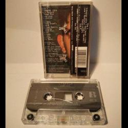 Kaset T-Ekspres Karizma Albümü, By Erol Temizel. Kasette dinlemeye engel olmayan çatlak var