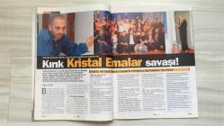 HAFTALIK HABER DERGİSİ – SAYI: 08 – 12–18 HAZİRAN 2003 – 96 SAYFA – TÜRKİYE’NİN EN İYİ EŞ ALTERNATİFLERİ – 65 MİLYONA EVLENEBİLİRSİNİZ! – ABD POLİSİNİN BAŞI SIKIŞINCA ARADIĞI TÜRK: ERHAN YILDIRIM – ZEKERİYA BEYAZ YENİ GÜZİN ABLA OLDU – GÜNERİ CIVAOĞLU’NDAN ESTETİK YORUMU: “BİRAZ SELÜLİTİ OLAN KADIN DAHA İYİ” – KRİSTAL ELMA’YI SARSAN REKLAM MEKTUBU – SERDAR TURGUT’TAN BODRUM GÜNLÜĞÜ – ASLI ALTAN’DAN GECE HAYATI VE SAFRAN ANILARI – OPRAH WINFREY’İN GÜÇ YOLCULUĞU – “FULL BASAN” HOCA DOSYASI – VEDAT ÖZDEMİROĞLU VE ZEKERİYA BEYAZ AŞK ÜZERİNE KONUŞUYOR – GÖNDERİLMEMİŞ MEKTUPLAR: HAYAL KIRIKLIĞI YARATAN FİLMİN PERDE ARKASI – EDEBİYATTA TRANSFER DÖNEMİ: AHMET ALTAN VE ORHAN PAMUK – FULL MONTY TÜRKİYE’DE: SAHNEDE SOYUNACAK BEŞ ERKEK ARANIYOR – DJ İPEK İLE MÜZİK VE LEZBİYENLİK ÜZERİNE – KUBAT – ÇAĞLA – GANI MUJDE’DEN JOHNNY ENGLISH ELEŞTİRİSİ – SERJ TANKIAN’LA ERMENİ SOYKIRIMI ÜZERİNE – ARDA USKAN’DAN ÖZEL TELEVİZYONCULUK ANILARI – HİLMİ YAVUZ – CENGİZ ÖZDEMİR – CAN KOZANOĞLU – ERCAN ARIKLI’NIN