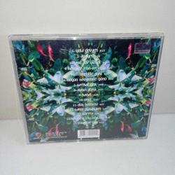CD Hande Yener apayrı albümü. Orijinal. Sorunsuz çalışıyor.
