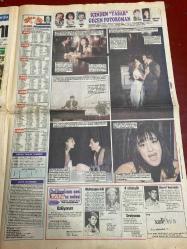 TAN GAZETESİ DOĞUM GÜNÜ HEDİYESİ - 23 EYLÜL 1992 - TAM TAKIM 10 SAYFADIR -Mesut Yılmaz-Bülent Ecevit-Tansu Çiller-Bahri Tanju-Coşkun Göğen-Sabriye-Mustafa-Gülnur Pınarbaşı-Güce Yükseke-Tuncay Yalın-Teoman Aytık-Gülay Pınarbaşı-Fadil Öz-Sedat Güven-Mehmet Berent-Yasemin-Kenan Özbek-Piontek-Bako-Neşe Erberk-Metin Tekin-Nazmi Kıraç-Kylie Minogue-Jason Donovan-Farah Yurdözü-Seyyal Taner-Nazmi Kıraç-Clint Eastwood-Nan Mahluz-Tamanna Cole-John Chang-Johan Gunohöner-Yargıtay’a göre kamu hizmeti veren kuruluşlar hizmet keserek ceza verme yetkisine sahip değil-Elektrik su ve telefon borçtan kesilmeyecek-Yılmaz’dan Baba’ya Aciz bohçanı topla-Vestel televizyon tüpünde garanti 5 yıla çıkıyor-O adam kıcına don alsın önce-En erotik program Show TV’de-Star kıyma makinası-Sabriye’yi Mustafa keseledi kocası resimlerini çekti-İşte yılın aşkı-Aspirin artık burnundan alınacak-Azeri kesecek-İçinden Yaşar geçen fotoroman-Fahişe baskını-Gösterin kendinizi-Göteborg’a ben yeterim-Mastürbasyon yalnız elle yapıl