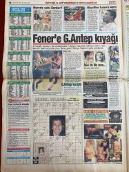 TAN GAZETESİ DOĞUM GÜNÜ HEDİYESİ - 17 AĞUSTOS 1997 - TAM TAKIM 8 SAYFADIR -Tarkan-Hatice-Nereden Buldun-Yılmaz-Burçin-Bill Clinton-Duygu Dikmenoğlu-Funda-Erol-Faruk Başaran-Eylem Şenkal-Burcu-Aylin-Mehmet Birgen-Neslihan-Levent-Mithat-Nadide-Rahşan Hanım-Tosyalıoğlu-Adalet Kırmızı-Güngör Demir-Abidin Güler-Mesut Ali-Hülya Tunca-Ayşe Derman-Turgut Ayhan-Başkan oğlum-Semra Turgay-Hülya Eryol-Kutsi Demir-Kıvırcık Ali-Cemal Çiftçi-Kamil Çetin-Mehmet Demir-Murat Yılmaz-Ayşegül Demirtaş-Meral Çakır-Hayati Tunç-Mehmet Tekin-Fikri Aslan-Sadi Eren-Mercimeği suda pişirdiler-Öpsün sizi Tarkan-Gerdek tazelediler-Gençlerin ciğeri kavruk-Her tarakta bezi var-Nino ağzının tadını biliyor-Kaynana gelini tırlattı-Fenerbahçeli Erol’un civcivi-Pınar’ın suyunu kestiler-Fener’e G.Antep kıyağı-Binbir surat yakalandı-Uzakdoğu’yu fethedeceğiz-Sarı çiçeğin son aşkı-Saldırıya geçiyoruz-Kızların kanları fokurdayor-Gezelim görelim yavruyu öpelim-İbret alınacak olaylar-Kız kapıyı örtüp kollarıma atıldı-Kıvamına get