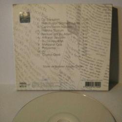 CD Nazan Öncel hatırına sustum Albümü. CD tertemiz. Cd kabının Sağ Üst Tarafında ufak deforme var