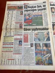 TAN GAZETESİ DOĞUM GÜNÜ HEDİYESİ - 11 HAZİRAN 1995 - TAM TAKIM 12 SAYFADIR -Sibel Gökçe-Ebru Yaşar-Yavuz Özerrin-V.M.-Kadir İnanır-Fatih Terim-Abdullah Kiğılı-Cem Serdengeçti-Gökhan Kırdar-Ersan Erdura-Alp Kırdar-Seher Dilovan-Semra Türel-Derya Arbaş-Yaprak Özdemiroğlu-Mahzar Alanson-Nalime Sert-Tunçay-Sibel Türel-Elif Kızmaz-Hamza Şahin-Doğan Ertan-Cenker Cankılıç  Adaletin bu mu dünya-Kadını veren düdüğü çalar-Mehmetçik korkuttu-Rüşvet işinde yokum-Cin gibi maşallah-Moruk verip fıstık alıyoruz-Maltepe hadi iç tepe tepe-Sevgilisine eşek büyüsü yaptıracak-Bal tutan parmağını yalar-Amerika donumuza taktı-Helal olsun sana kız-Kabağı yiyen zayıflıyor-Genç kızın hayatı kaydı-Ebru şaşırdı Kadir kasıldı-Tek gecelik değilim-Kedi gibi uysalım-Dadaşlar dünyasındayız-Zirvedekiler-Eğlenelim coşalım-Arkadaşım Şeytan-Bir günlük aşk-Başkan Şen ne yapacağını şaşırdı-Görev yaptırmadılar-Ayak oyunları  Kuşlar konacak tel bulamıyor-Bir giyecek pir giyecek-Cin gibisin vallahi-Rüşvetin adı kadın oldu-Beni
