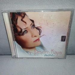 Cd Devrim Kaya Avaz Albümü. Dinlemeyi etkilemeyen çizikler var. Orijinal. Sorunsuz çalışıyor.