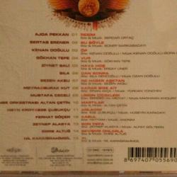 Cd Hepsi Hit. Orijinal. Sorunsuz çalışıyor.  Ajda Pekkan, Sertab Erener, Kenan doğulu, Gökhan tepe, Ziynet Sali, Sıla, Sezen Aksu, Meyra, Burak Kut, Mustafa Ceceli, Enbe orkestrası, Ferhat Göçer, Zeynep Alasya, Emre Altuğ, Nil Karaibrahimgil, hsyn kroy, Ege ÇubukçuAjda Pekkan, Sertab Erener, Kenan doğulu, Gökhan tepe, Ziynet Sali, Sıla, Sezen Aksu, Meyra, Burak Kut, Mustafa Ceceli, Enbe orkestrası, Ferhat Göçer, Zeynep Alasya, Emre Altuğ, Nil Karaibrahimgil, hsyn kroy, Ege Çubukçu