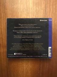 İzmir Barok - 16,Yüzyıldan 18.Yüzyılın İlk Yarısına Avrupa ve Osmanlı Saray Müzikleri (Music in Eouropan and  Ottoman Palaces) CD + Kitap