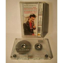 Kaset Hüseyin Turan aklıma düştü gözlerin