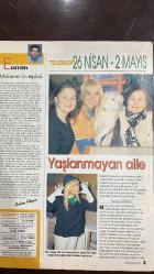 HÜRRİYET TELESKOP TV PROGAM FİLM VE UYDU DERGİSİ - 26 NİSAN / 2 MAYIS 1997 - MÜKREMİN ABİ – YONCA EVCİMİK – KADRİYE EVCİMİK – MİNE EVCİMİK – MUSTAFA YOLAŞAN – İDİL ÇELİKER – SADİ TEKSOY – GÜLBEN ERGEN – LEVENT ALTINAY – ÖZLEM SAVAŞ – YAŞAR ALPTEKİN – YUSUF SEZGİN – NESLİHAN AKAN – FUNDA GÜRDAĞ – SUNA DİZDAR – GÜNER RANA – FİLİZ AKIN – EDİZ HUN – TARIK AKAN – KARIN WELL – CÜNEYT ARKIN – CANAN PERVER – MELTEM CUMBUL – AYHAN IŞIK – SEMRA SAR- BİR DEMET TİYATRO’DA MÜKREMİN’İN TEPKİSİ – YAŞLANMAYAN AİLE – MUSTAFA YOLAŞAN’IN CANLI YAYIN GAFI – EUROSPORT-SENKRON İŞBİRLİĞİ – İDİL ÇELİKER’İN DİZİ TEKLİFİ – PROFESYONELLER DİZİSİ – TÜRKİYE-BELÇİKA MAÇI – TERMAL UYDU SETİ – KARA MURAT DEVLER SAVAŞIYOR – MELTEM CUMBUL SHOW- MÜKREMİN’İN TEPKİSİ HİKAYESİ YAZAN: SELİM AKÇİN - YAŞLANMAYAN AİLE HİKAYESİ YAZAN: PERİHAN KORKMAZ- CÜNEYT ARKIN – PERİHAN SAVAŞ – BERHAN ŞİMŞEK – TUĞRUL METEER – GÜLŞEN BUBİKOĞLU – HALİT REFİĞ – RUTGER HAUER – LINDEN ASHBY – FİLİZ AKIN – EDİZ HUN – TARIK AKAN – KARIN - 30 SAYFA